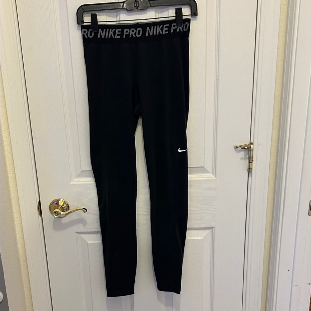 Nike Pro Black Leggings